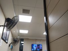 -江三王记牛杂馆(总店)