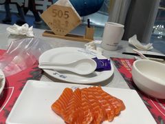 -四海一家自助餐(益田假日广场店)