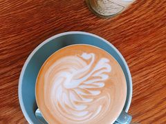 -ROAST coffee & eatery
