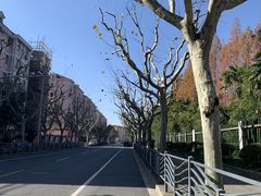 -上海体育馆(地铁站)