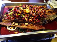鸣记炭火烤全鱼(三八广场店)-鸣记脆皮烤鱼·海鲜烤鱼(三八广场店)
