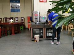 -陆元丰·兰州纯汤牛肉面(自强西路店)