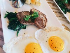 特级21天排酸牛排双煎蛋-The Rug Cafe(王府中环店)