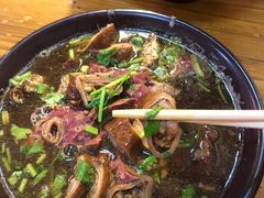 -六爷门框百年卤煮