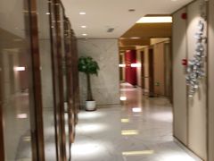 -良子足疗按摩