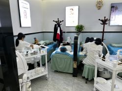 -蕾特恩专业祛痘国际连锁