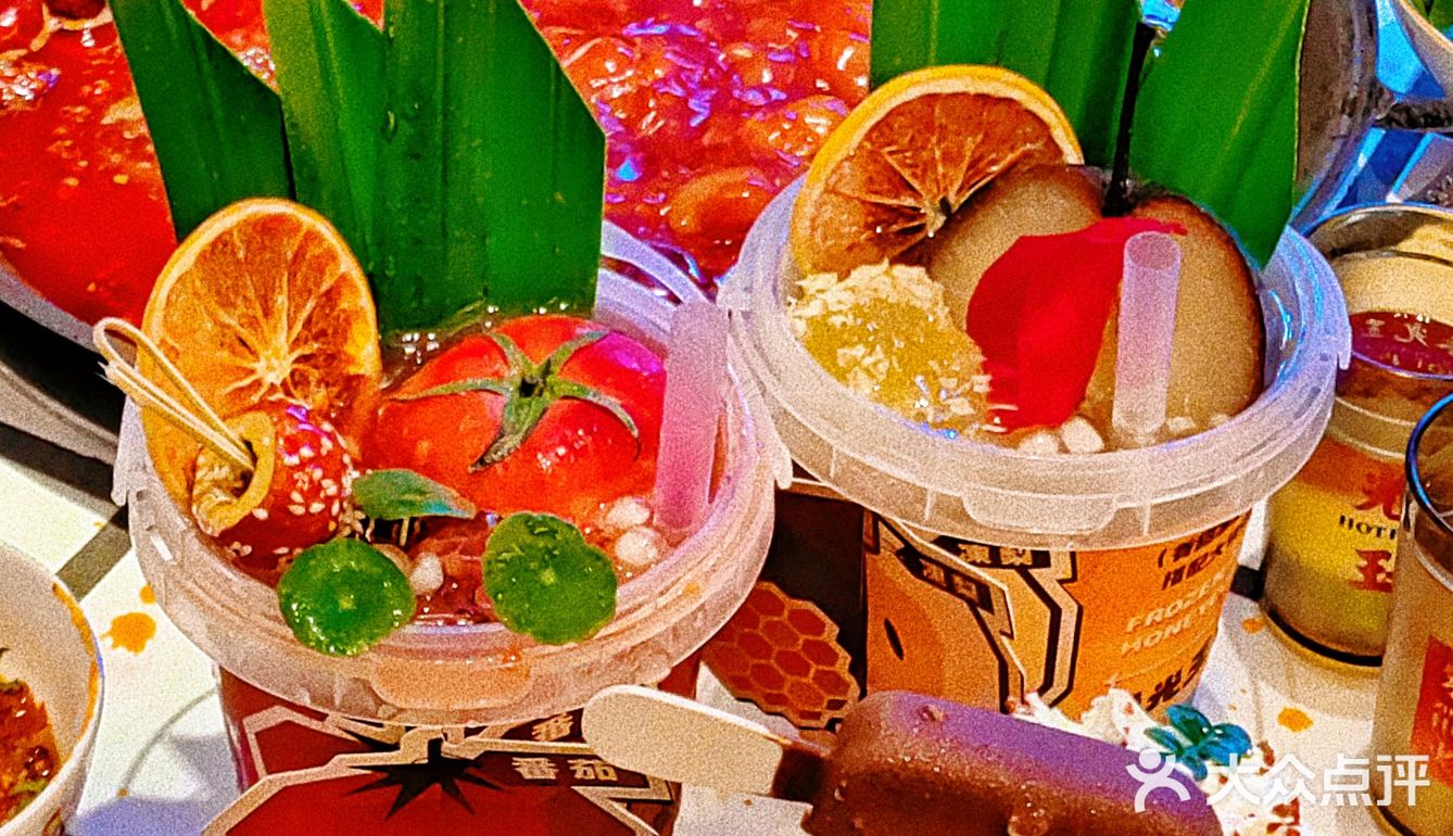 烟台这家冰店吃不够‼️一整颗番茄茶尊好喝