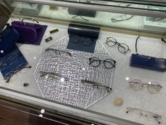 -无界眼镜MaxLess(滨江星光大道店)