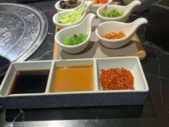 -鹤江桥·红油牛肉粉(SKP店)