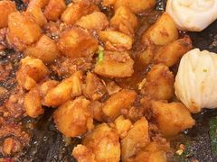 -鹤乡东北菜(崮山路店)