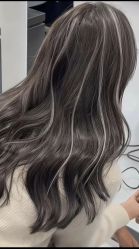 -镁连社·美联社