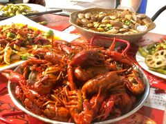 -李双猪·小龙虾·烧烤·羊肉煲(乐山店)