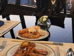 -广州花园酒店·凌璇阁旋转餐厅CAROUSEL360