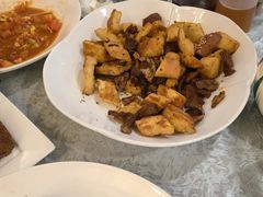 -汗腾格里·风味餐厅(新疆驻京办店)