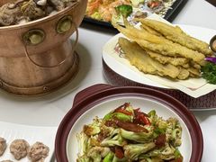 -鑫渔港海鲜本地菜·山海关浑锅(东戴河店)
