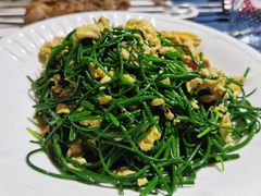 -伊带伊路新疆美食府(呼家楼店)