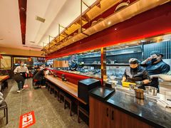 -顺溜·手工刀削面·黑金店(铜锣湾店)