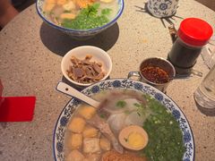 -小潘记鸭血粉丝汤