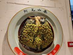 -阿瓦山寨·湘菜现炒·剁椒鱼头王(咸阳总店)