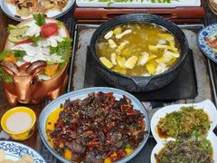 -三锅莊·牦牛肉火锅·香格里拉特色藏餐宴请餐厅(昆明创始店)