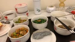 -爱陪伴一对一月子中心(融侨店)