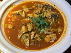 -魏铭鱼头捞饭(晋阳路店)