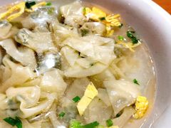 荠菜鲜肉小馄饨-上海特色小笼店(铁岭路90弄小区店)