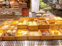 面包甜点陈列柜-亚马逊海鲜自助(梅溪湖步步高店)