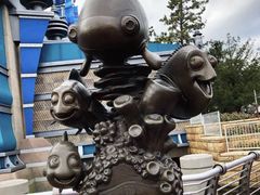 -海底巡游艇:尼莫和好友的海洋世界