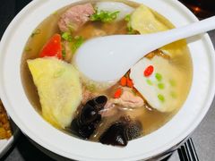 -江城小馆陕南妈妈菜·全球旅行餐厅(钟楼店)