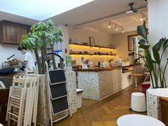 -Line 咖啡(石厦花园店)