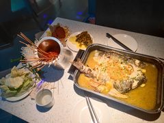 -蜀渔港·鱼缸烤鱼店(华山珑城店)