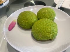 清新水牛奶酥皮包-千灯盛汇·头牌粤菜(致越优城店)