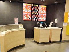 -麦当劳(石坝服务区店)