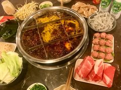 -邓莽子老火锅(中兴路总店)