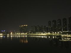 -南京眼步行桥