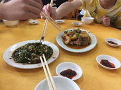-荣生萝卜汤饭店