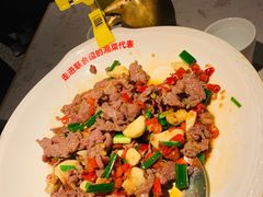 小炒黄牛肉-炊烟小炒黄牛肉(东庆街店)