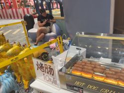 -奈尔宝家庭中心·亲子餐厅(鄞州万达店)