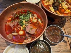 -成都你六姐·牛肉冒菜(上海环宇荟店)