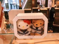 -上海半岛酒店·半岛精品店