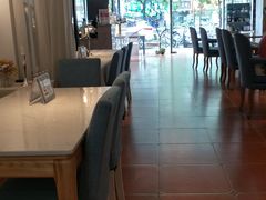 靠窗位-伊斯坦布尔土耳其清真咖啡餐厅