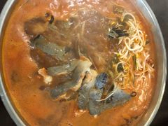 -野山舂·贵州现舂酸汤牛肉(东山店)