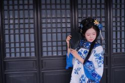 -一揽芳华汉服旗袍体验馆(拙政园店)