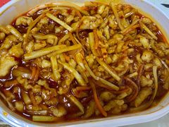 鱼香肉丝-京味斋·北京烤鸭(华威桥北工大店)