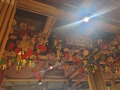 -老牌坊云南鱼豆花火锅(爱建店)