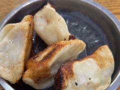 -黄阿姨锅贴大王(万航渡路店)