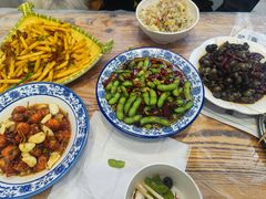 -江城燕子大排档(江汉路步行街店)