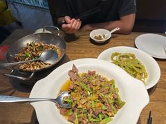 -爱碗亭·鲜炒湖南菜(壹城中心店)