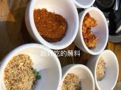 -阿婆情腊排骨火锅(金虹路店)